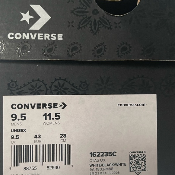 Miley Cyrus X converse sneakers - Picture 5 of 5